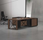مكتب Cube Executive Manager Desk – خشبي مع لمسات سوداء ودعائم معدنية (OM8)