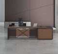 مكتب Cube Executive Manager Desk – خشبي مع لمسات سوداء ودعائم معدنية (OM8)