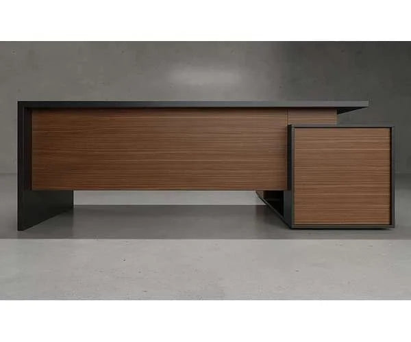 مكتب Kiro Manager Desk – خشبي مع لمسات سوداء (OM1)